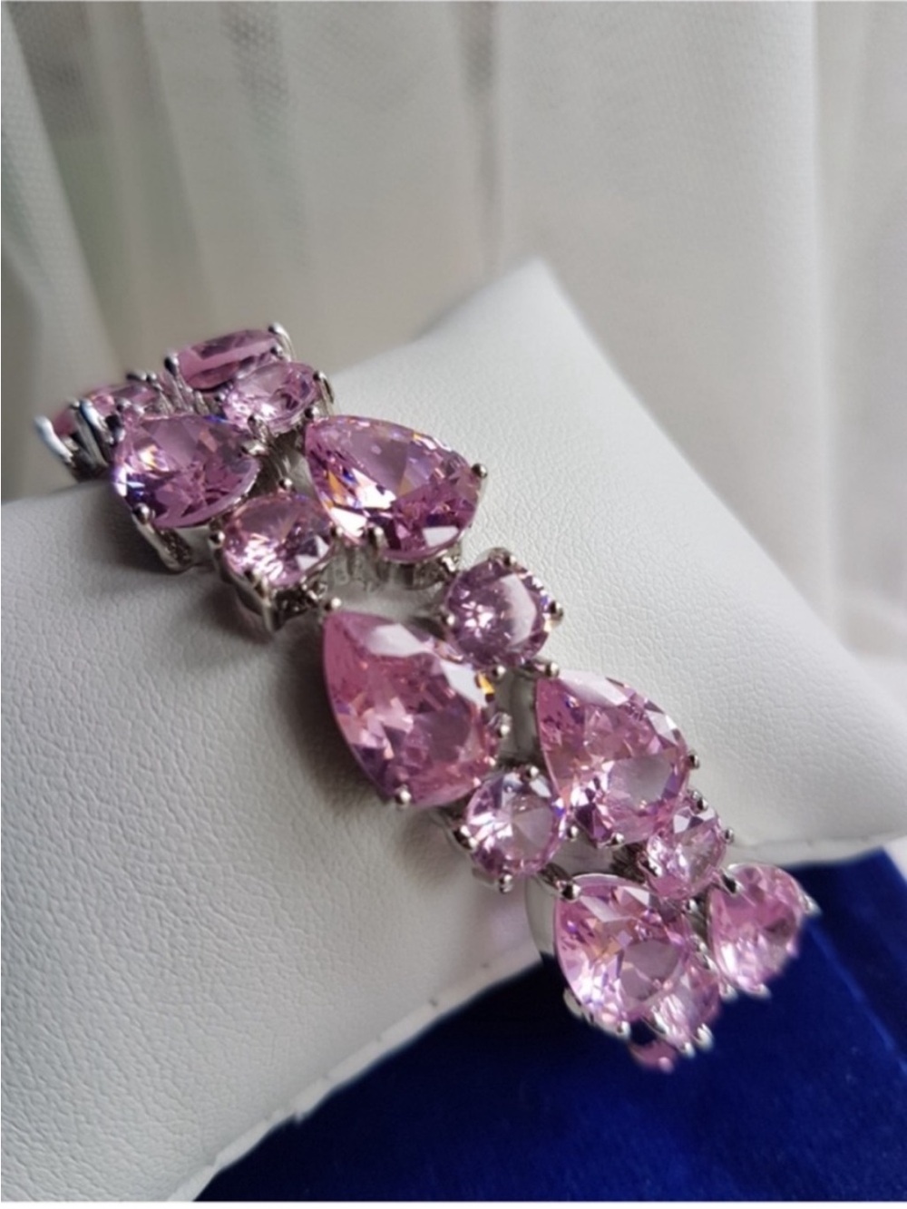 Swarovski Elements Pink Teardrop & Round Gemstone Statement Necklace & Studs NEW - Picture 5 of 17